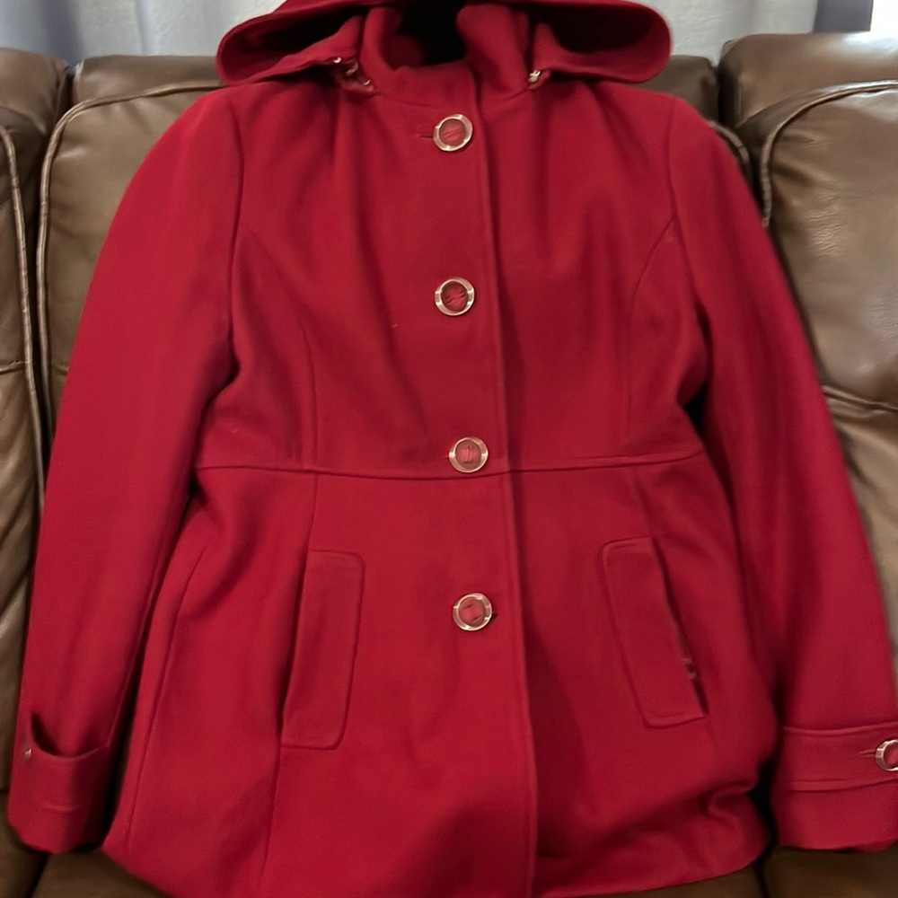 Kenneth Cole size 6 red coat
